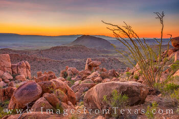 Balanced Rock Sunrise 117-3