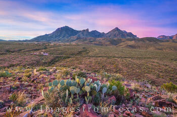 Chisos Mountains Sunrise - Big Bend 1116-1