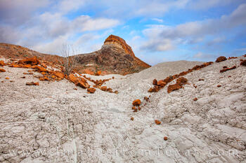 Colors of Cerro Castellan 228-2