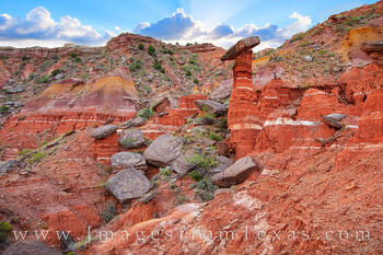 Devil's Tombstone Late Afternoon 928-2