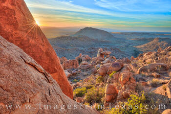 Grapevine Hills and Balanced Rock 228-1
