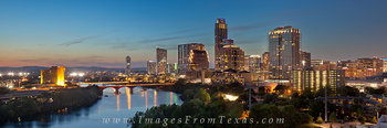 Pano - Lady Bird Lake from the Milago