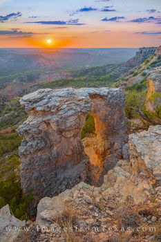 Palo Duro Arch at Sunset 107-1