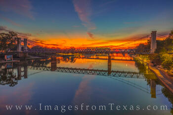 Sunrise on the Brazos - Waco 1031-1