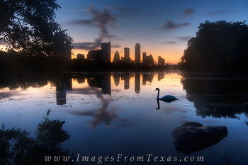 Sunrise over Austin from Lou Neff Pt 1