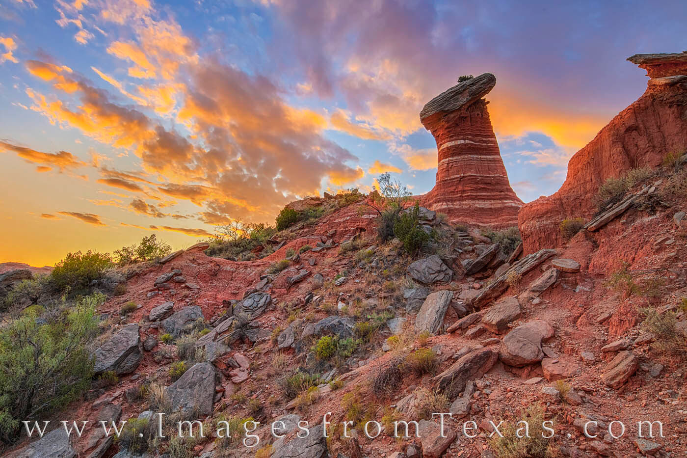 Red Star Hoodoo at Sunset 928-1